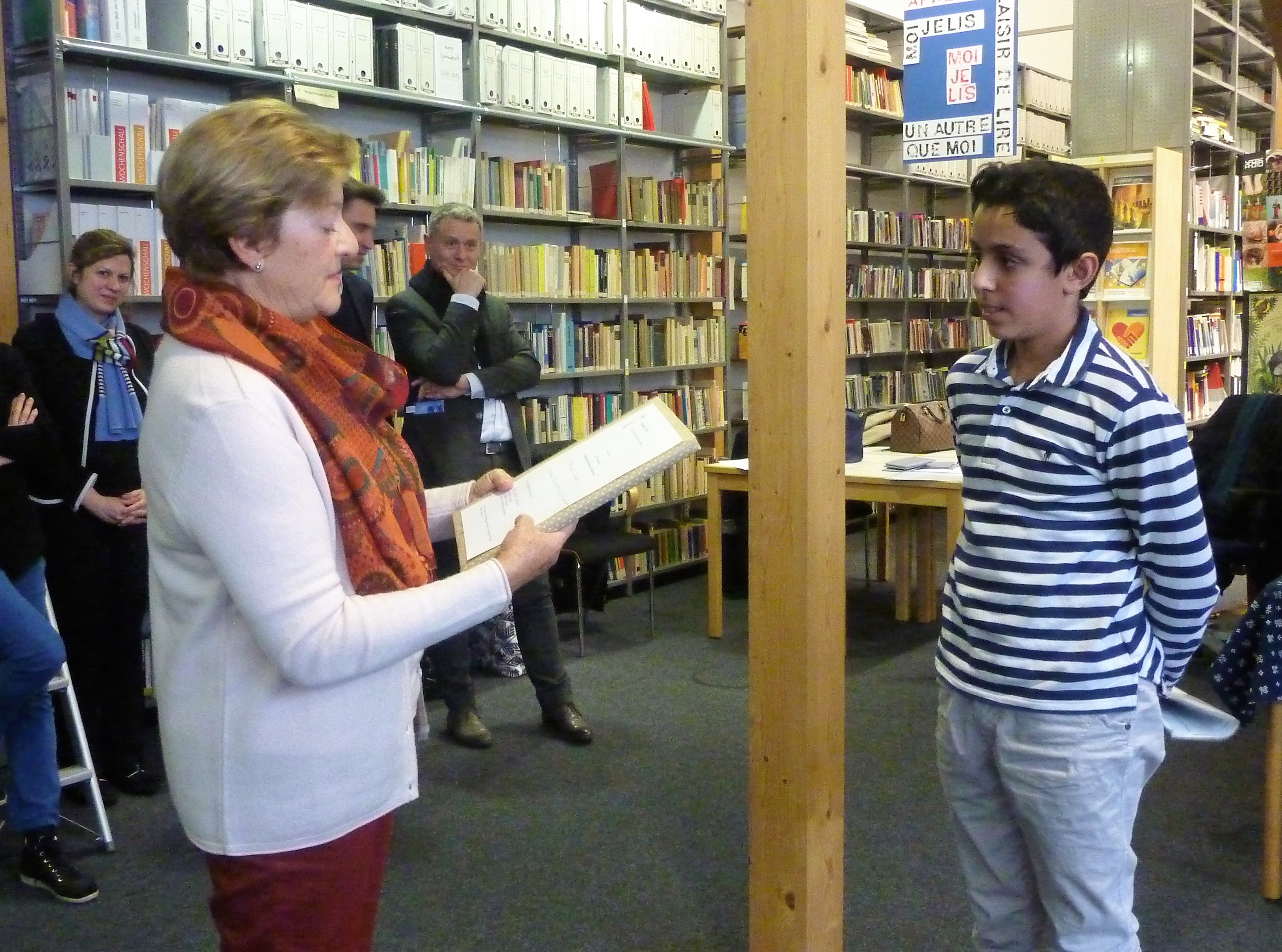 La remise du prix par Mme Bouffier-Spindler